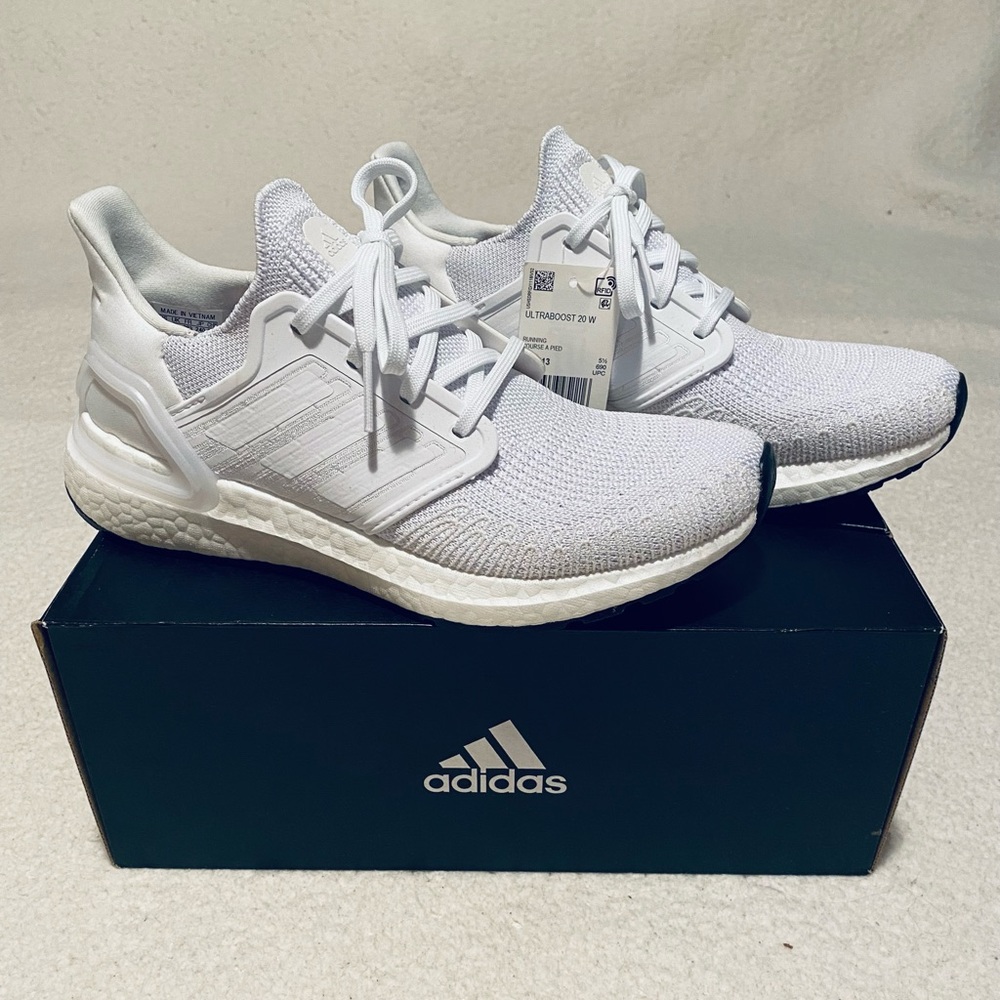 NWT Adidas ULTRABOOST running shoes